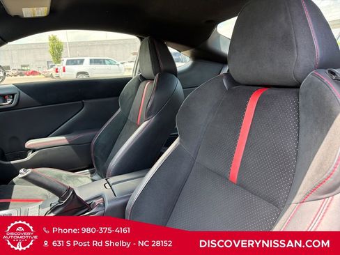 Used 2023 Subaru BRZ Limited RWD image 13