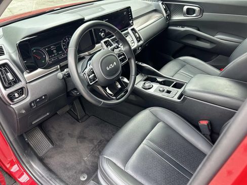 Used 2022 Kia Sorento S FWD image 14