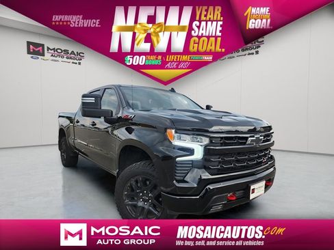 Used 2024 Chevrolet Silverado 1500 LT Trail Boss image 1