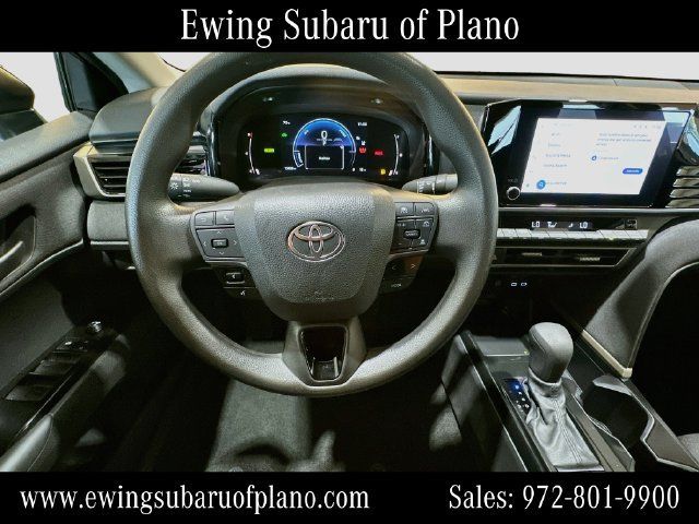 Used 2025 Toyota Camry LE FWD image 11