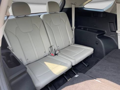 Used 2025 Kia Sorento S w/ Panoramic Sunroof Package AWD/4WD image 13