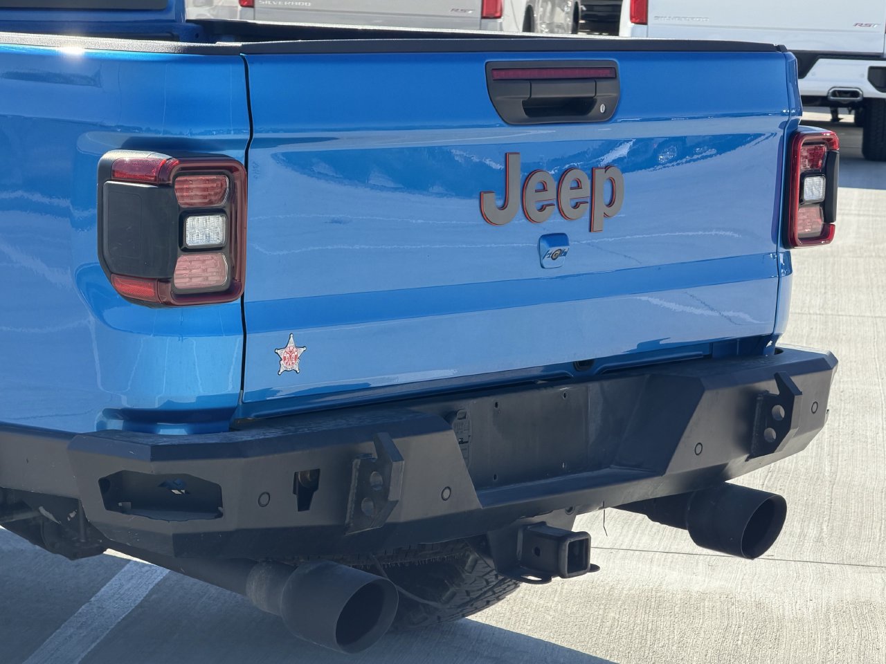 Used 2021 Jeep Gladiator Mojave AWD/4WD image 7