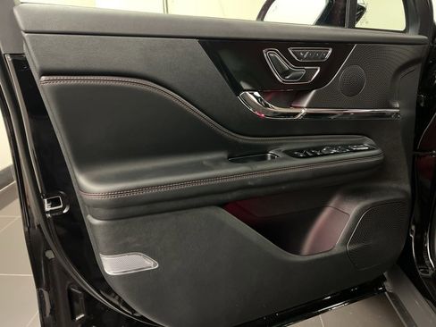 New 2026 Lincoln Corsair Reserve image 28