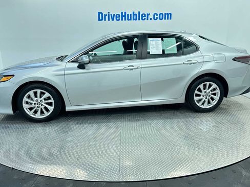 Used 2023 Toyota Camry LE image 5