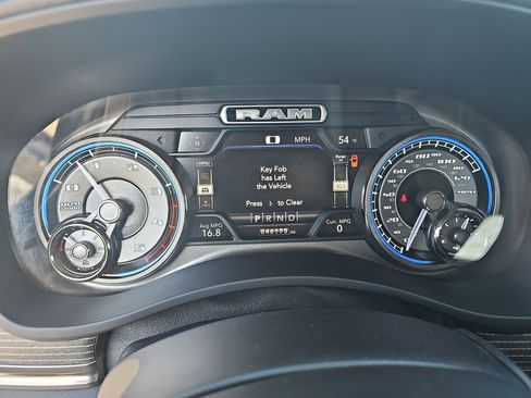 Used 2020 RAM 2500 Limited image 19