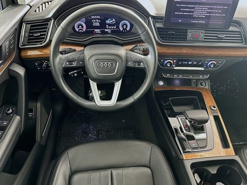 Used 2023 Audi Q5 2.0T Premium Plus w/ Premium Plus Package AWD/4WD image 5