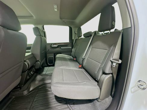 New 2026 GMC Sierra 2500 SLE AWD/4WD image 24