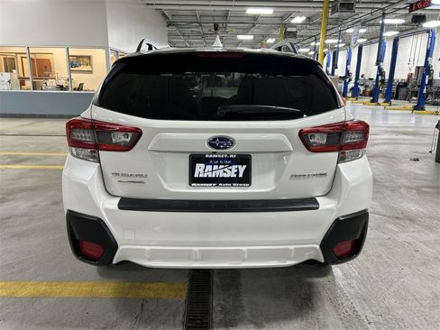 Certified 2022 Subaru Crosstrek 2.0i Premium image 7