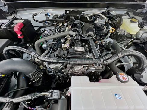 Certified 2026 Toyota Tacoma SR5 image 27