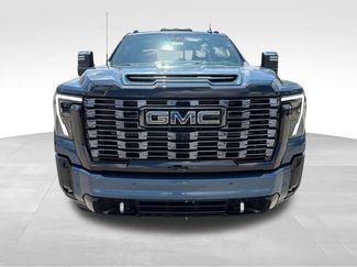 New 2026 GMC Sierra 2500 Denali Ultimate AWD/4WD video 2