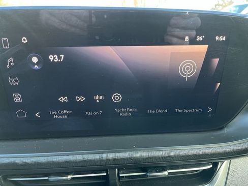 Used 2024 Buick Envista Preferred w/ Convenience I Package image 14