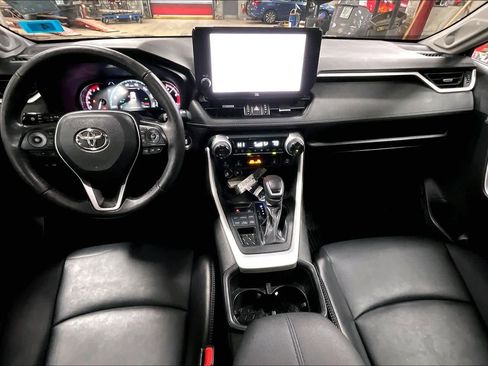 Certified 2023 Toyota RAV4 XLE Premium image 15
