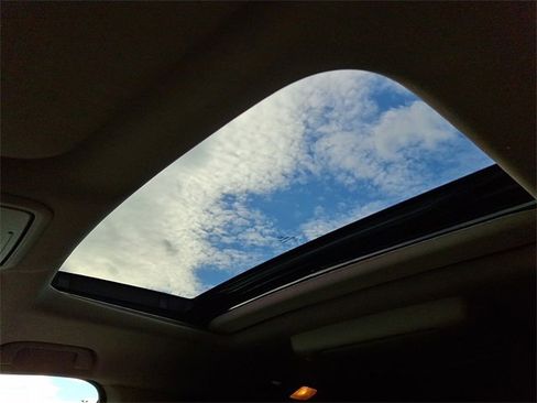 Used 2022 Honda Odyssey Elite image 14