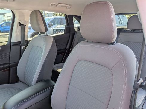 Used 2022 Ford Escape SE w/ SE Sport Appearance Package FWD image 14