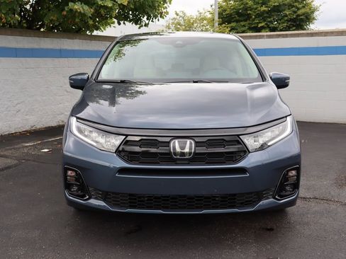 Certified 2026 Honda Odyssey Elite image 8