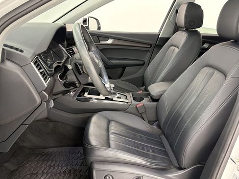 Used 2023 Audi Q5 2.0T Premium w/ Convenience Package AWD/4WD image 29