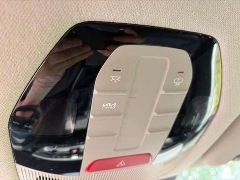 Used 2025 Kia K4 FWD image 26