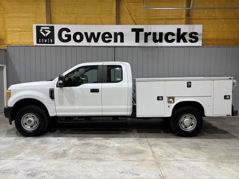 Used 2017 Ford F250 XL w/ Power Equipment Group image 2