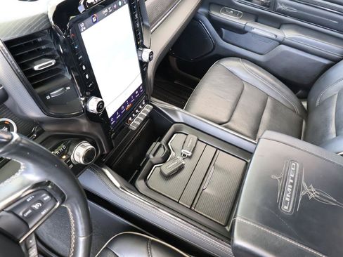 Used 2022 RAM 1500 Limited AWD/4WD image 40