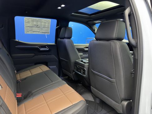 New 2026 Chevrolet Silverado 1500 High Country image 28