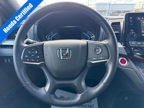 Certified 2023 Honda Odyssey Sport image 18