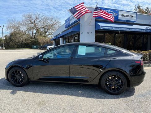 Used 2021 Tesla Model 3 Standard Range Plus image 12