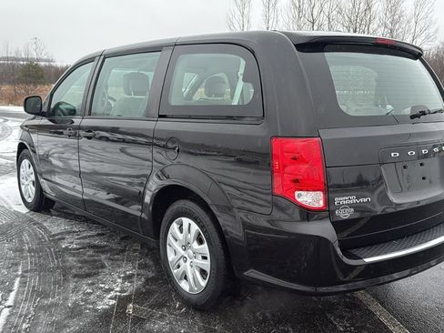 Used 2015 Dodge Grand Caravan American Value Package w/ UConnect Hands-Free Group image 10