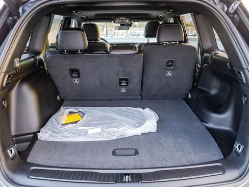 New 2026 Jeep Grand Cherokee Altitude RWD image 31