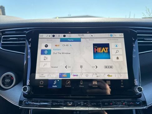 New 2026 Jeep Grand Wagoneer L Limited AWD/4WD image 18