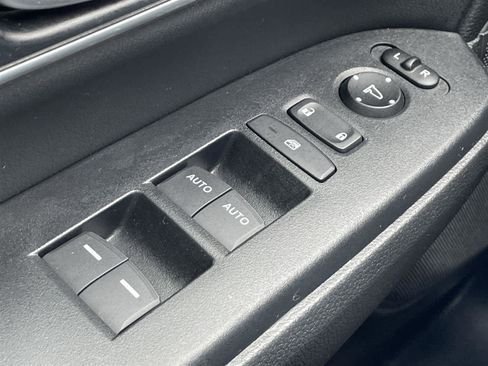 Used 2022 Honda CR-V Touring image 28