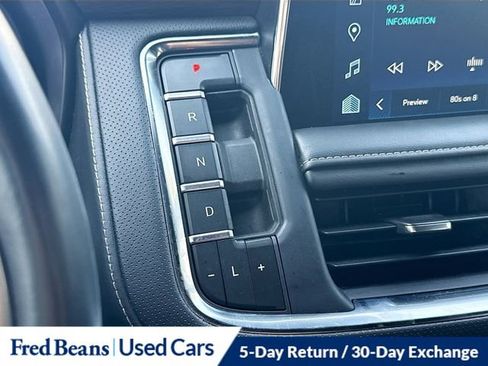 Used 2023 Chevrolet Tahoe Premier AWD/4WD image 24