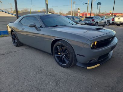 Used 2019 Dodge Challenger SXT