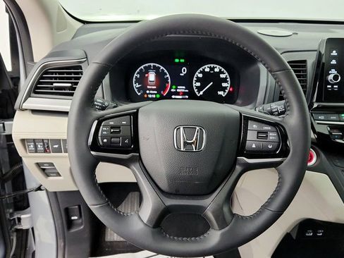 Used 2025 Honda Odyssey EX-L image 14