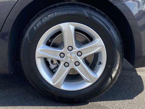 Used 2023 Chevrolet Malibu LT image 7