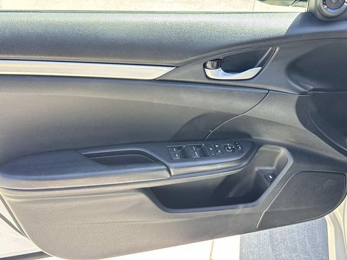 Used 2020 Honda Civic Sport image 14