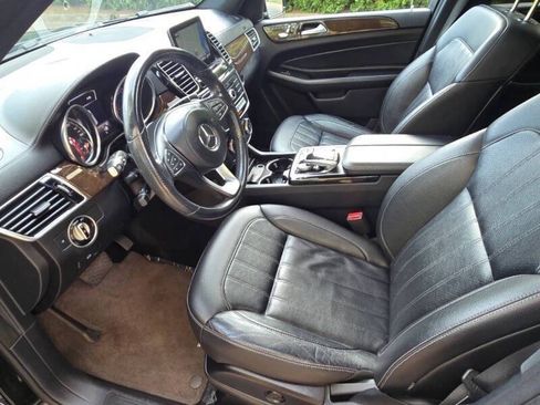 Used 2017 Mercedes-Benz GLS 450 4MATIC image 3