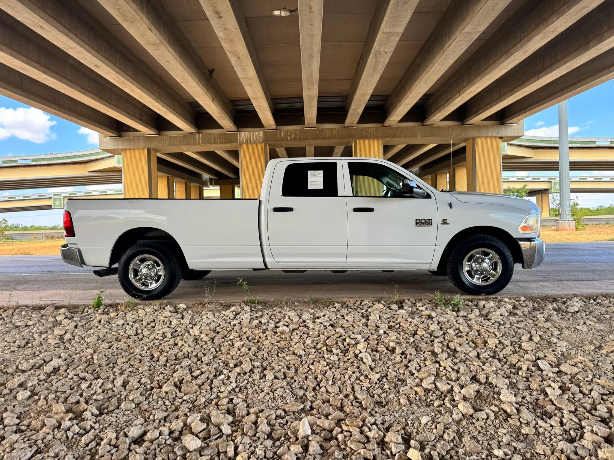 Used 2011 RAM 2500 ST w/ ST Popular Equipment Group RWD image 2