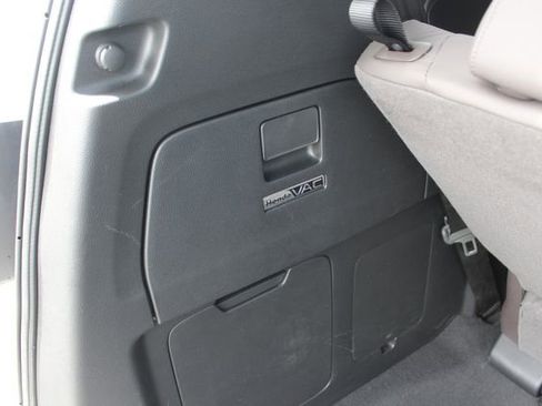 Used 2018 Honda Odyssey Touring image 30