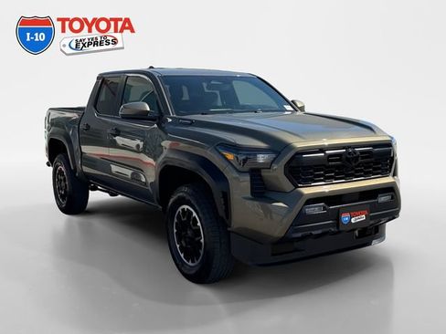 Certified 2026 Toyota Tacoma TRD Off-Road w/ TRD Off Road Upgrade Package AWD/4WD image 7