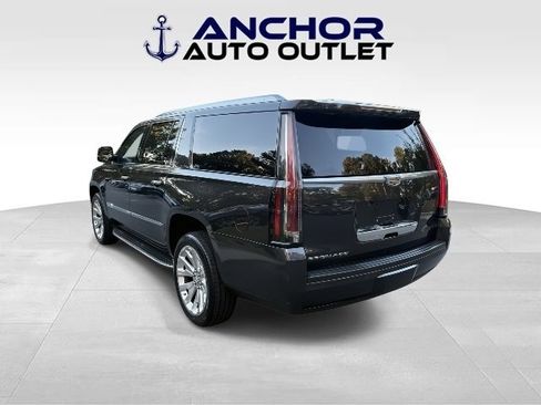 Used 2016 Cadillac Escalade ESV Luxury image 8