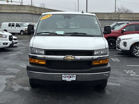 Used 2024 Chevrolet Express 3500 LT w/ LT Preferred Equipment Group image 26