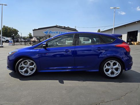 Used 2013 Ford Focus ST image 7