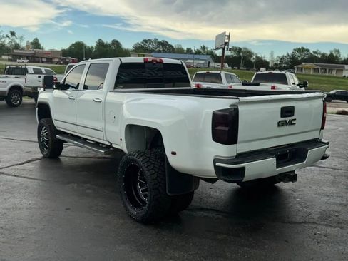 Used 2016 GMC Sierra 3500 Denali w/ Duramax Plus Package image 9