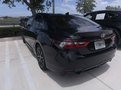 Used 2024 Toyota Camry SE FWD image 12