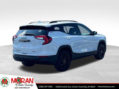 Certified 2023 GMC Terrain SLT w/ Elevation Edition AWD/4WD image 6