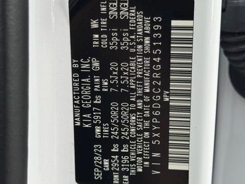 Used 2024 Kia Telluride S image 17