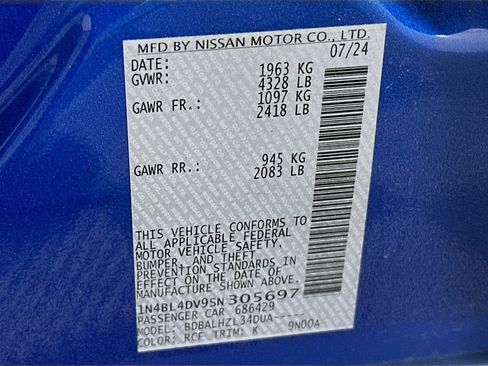 Used 2025 Nissan Altima 2.5 SV image 12