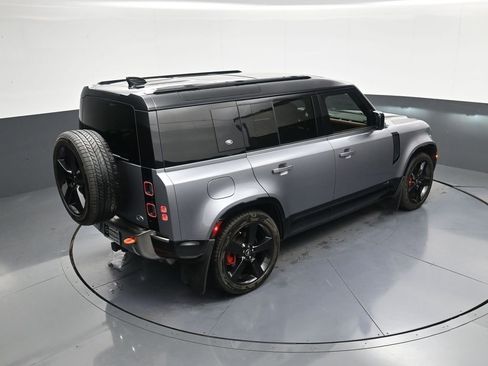 Used 2021 Land Rover Defender 110 X AWD/4WD image 31