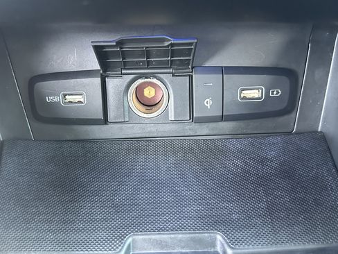 Used 2024 Hyundai Tucson Limited FWD image 29