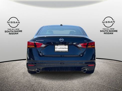 Certified 2025 Nissan Altima 2.5 SL FWD image 6